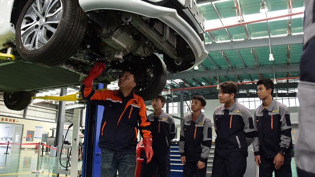 新能源汽车维修为什么还是又贵又难