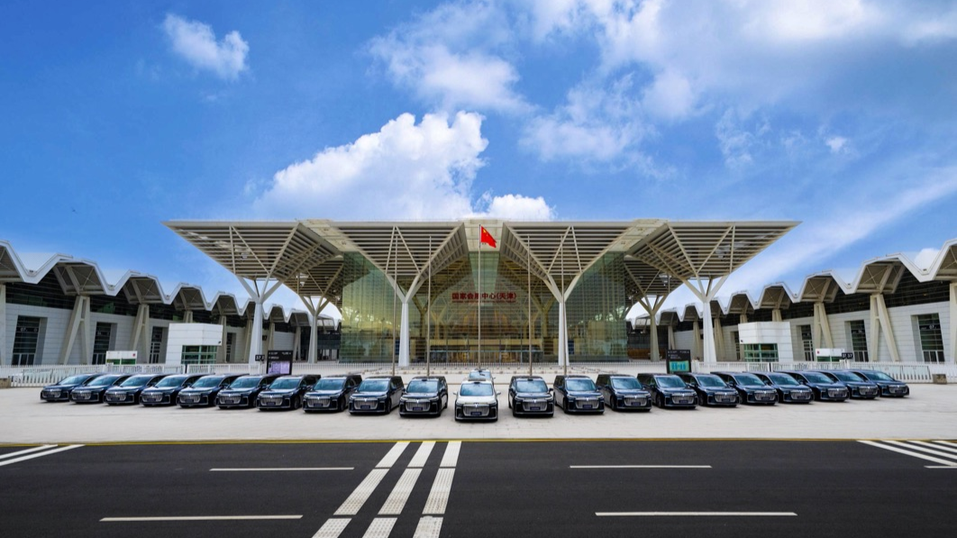 连续两年服务全球政要岚图再登达沃斯展现新能源外交力