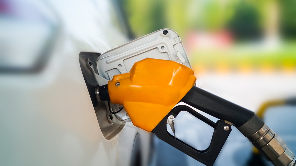 成品油价回归7元代加满一箱油将多花约10元